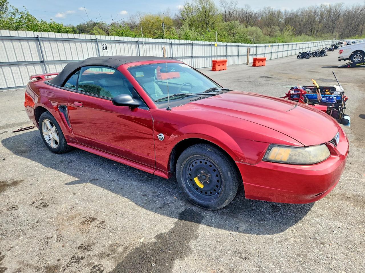 2004 Ford Mustang - Фото 4