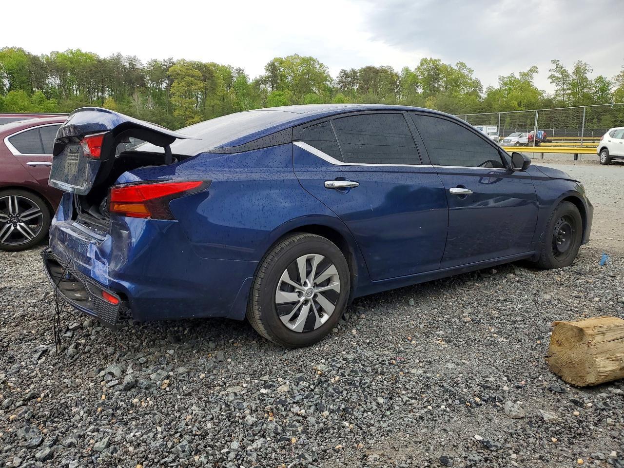 2024 Nissan Altima S - Image 3