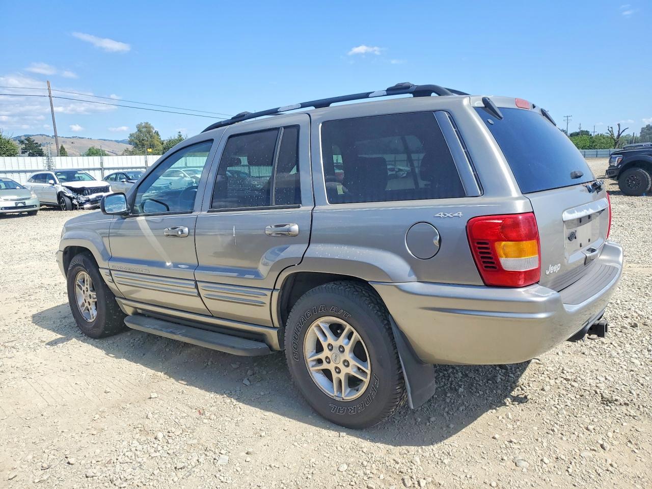 1999 Jeep Grand Cherokee Limited - Image 2