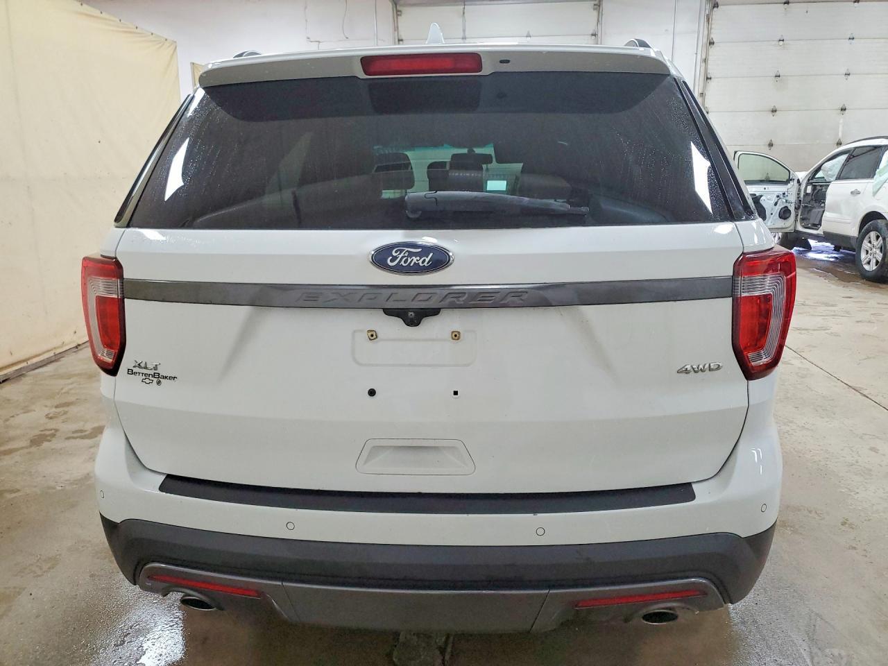 2017 Ford Explorer Xlt - Фото 6