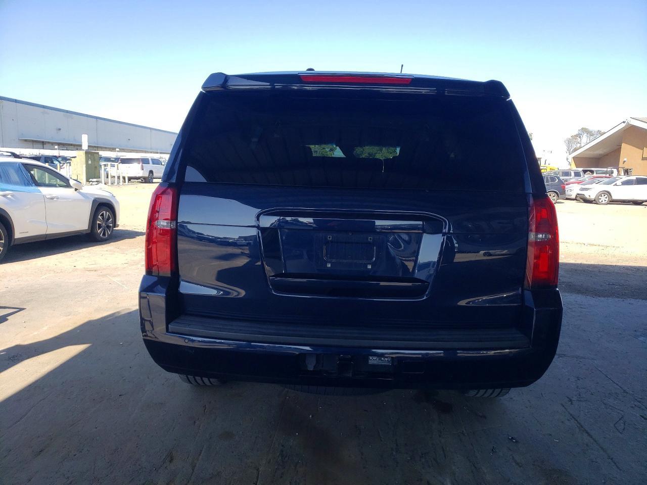 2017 Chevrolet Tahoe Police - Image 6