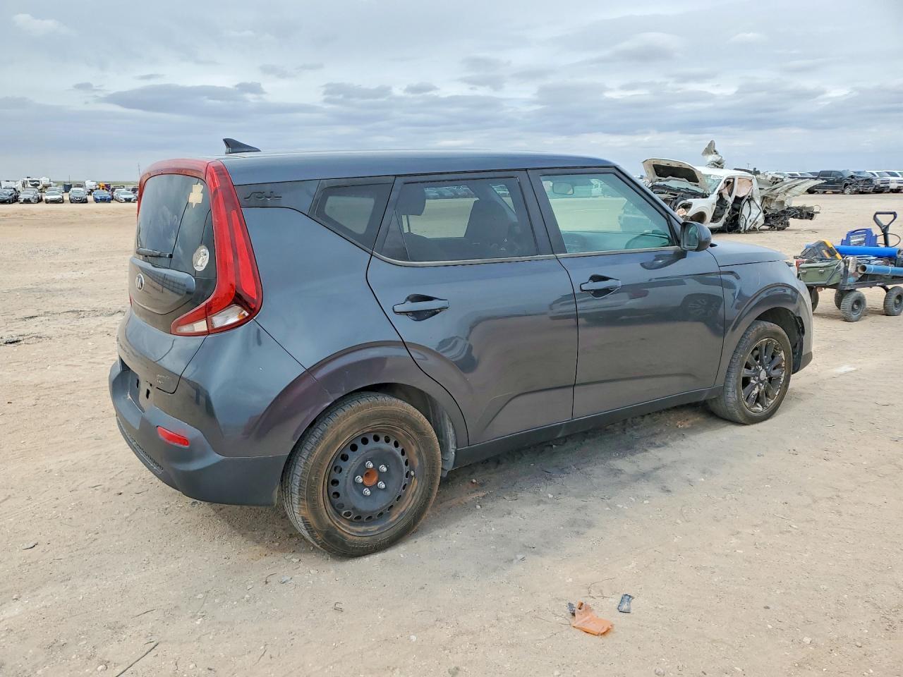 2020 Kia Soul Lx - Фото 3