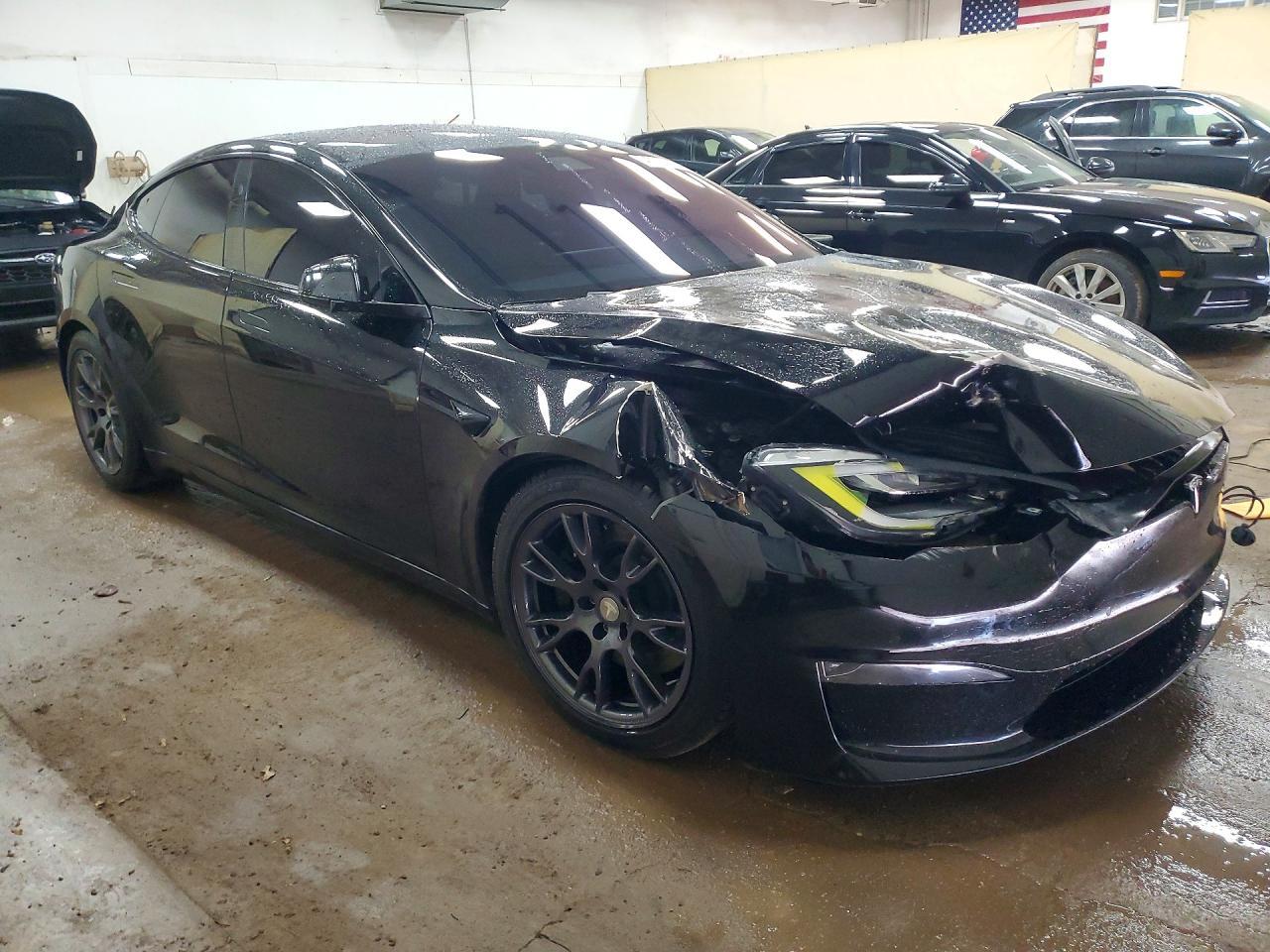 2021 Tesla Model S - Image 4