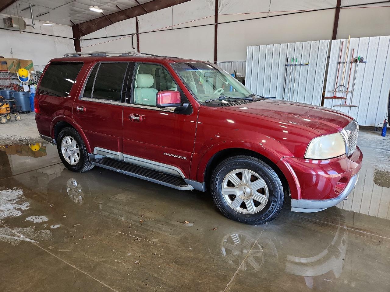 2004 Lincoln Navigator - Фото 4