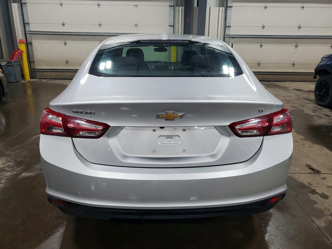 2021 Chevrolet Malibu Lt - Фото 6