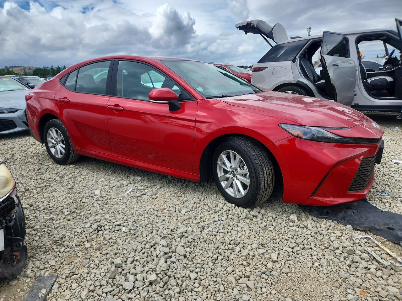 2025 Toyota Camry Le - Фото 4