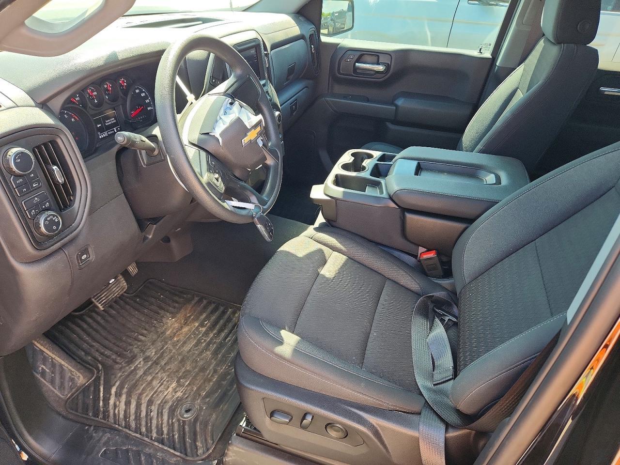 2025 Chevrolet Silverado K1500 Custom - Фото 7