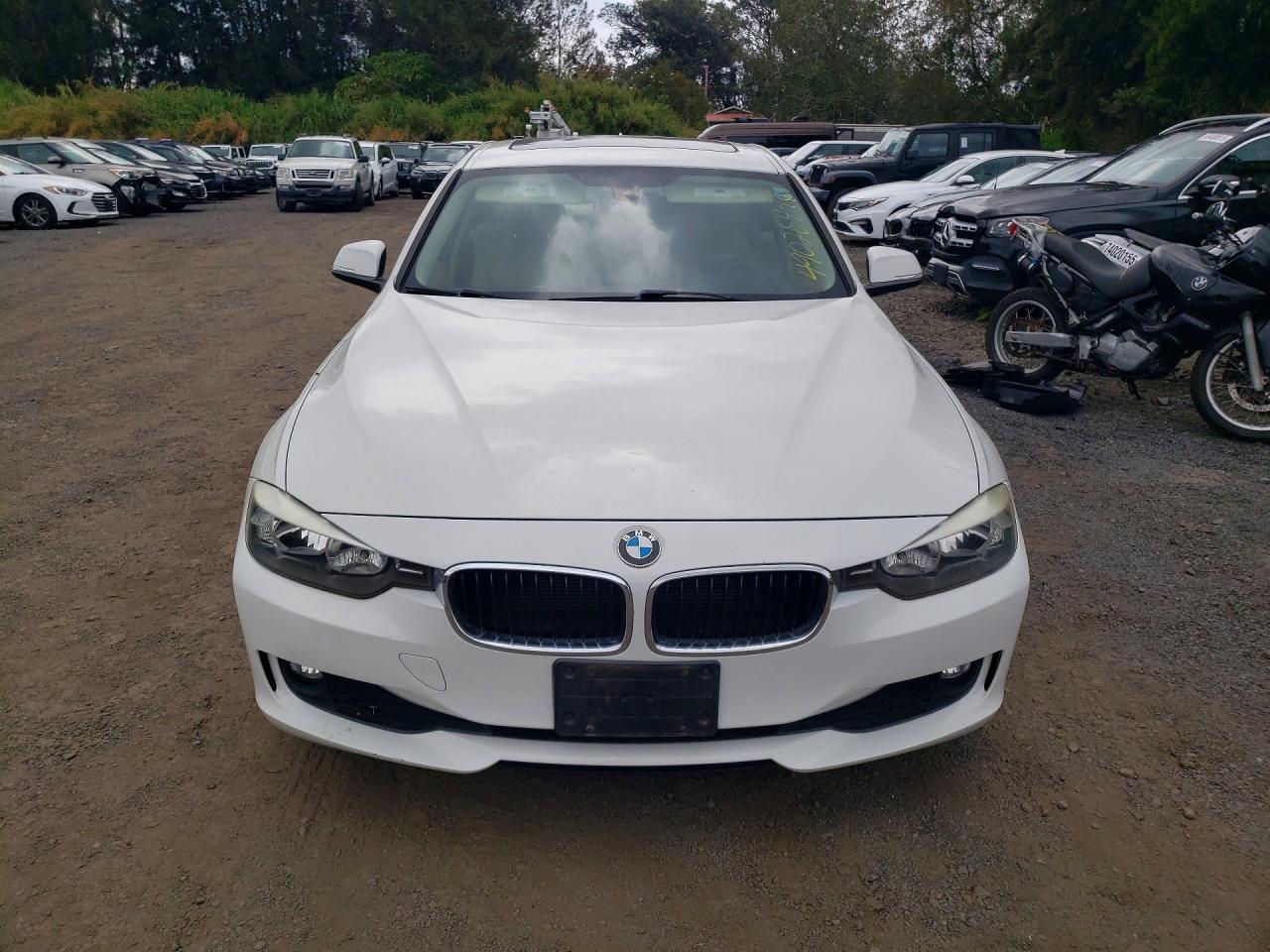 2015 BMW 320 I - Фото 5