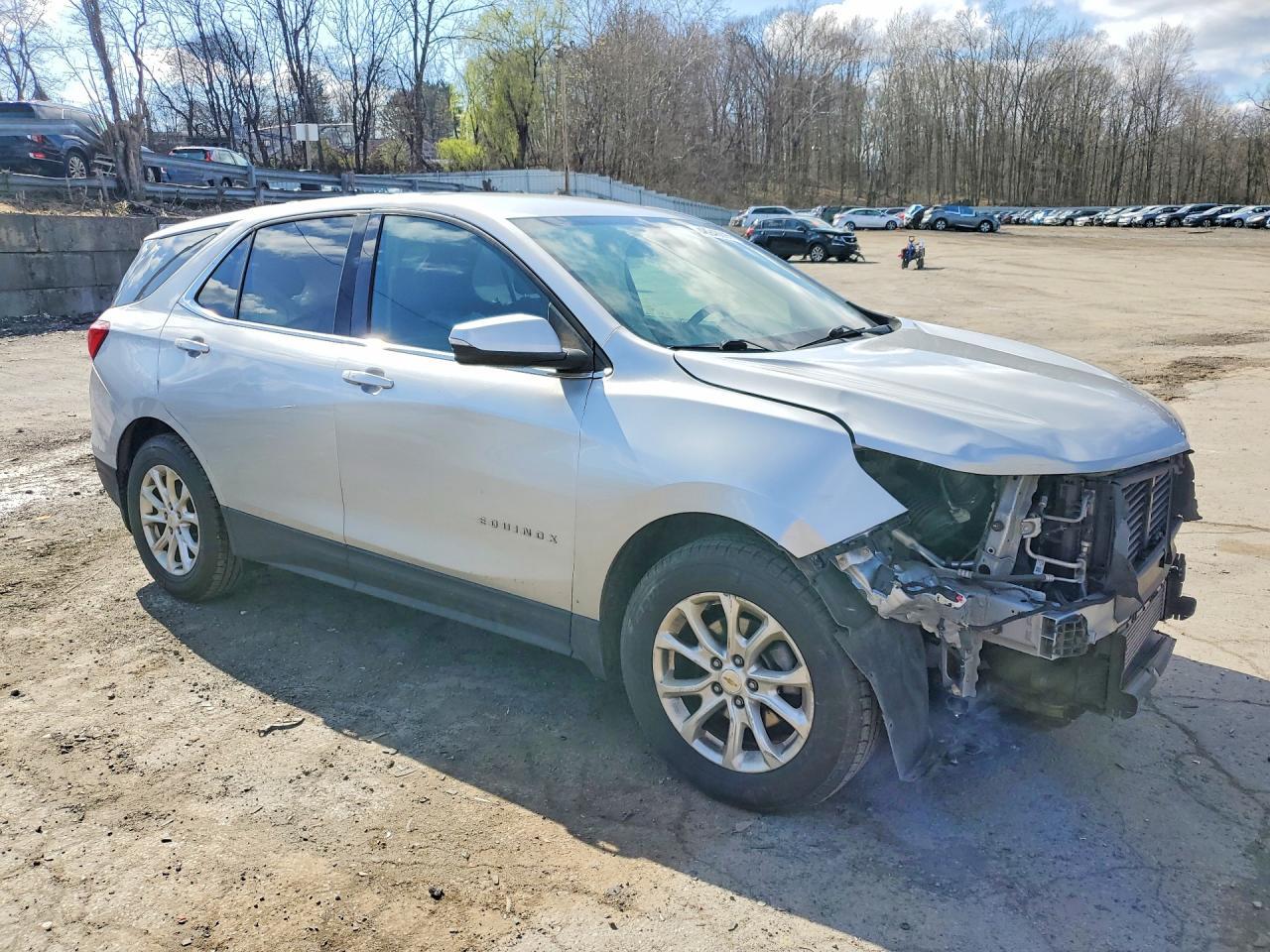 2018 Chevrolet Equinox Lt - Image 4