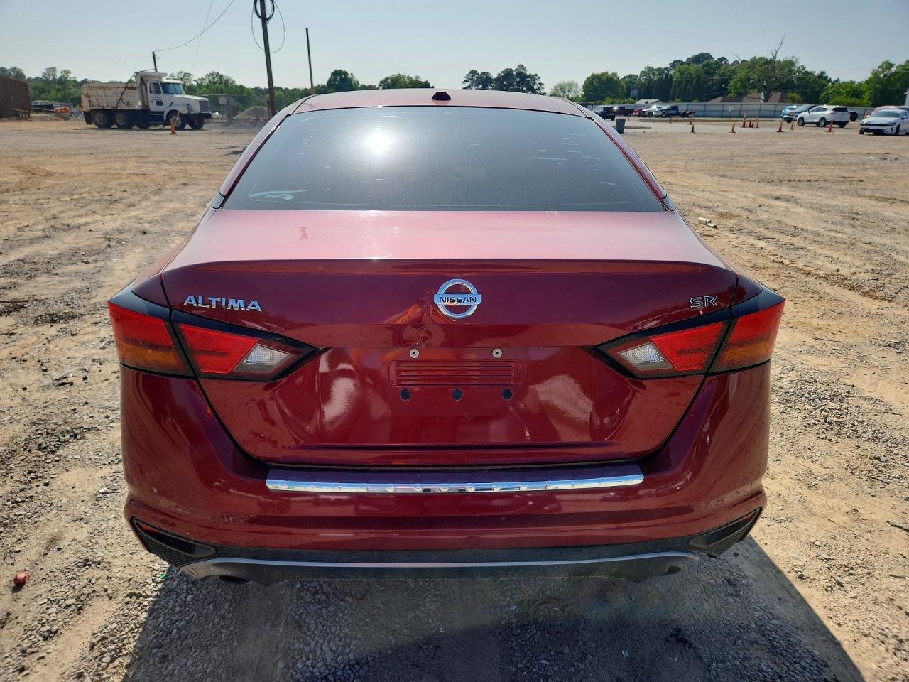 2019 Nissan Altima 2.5 Sr - Image 6