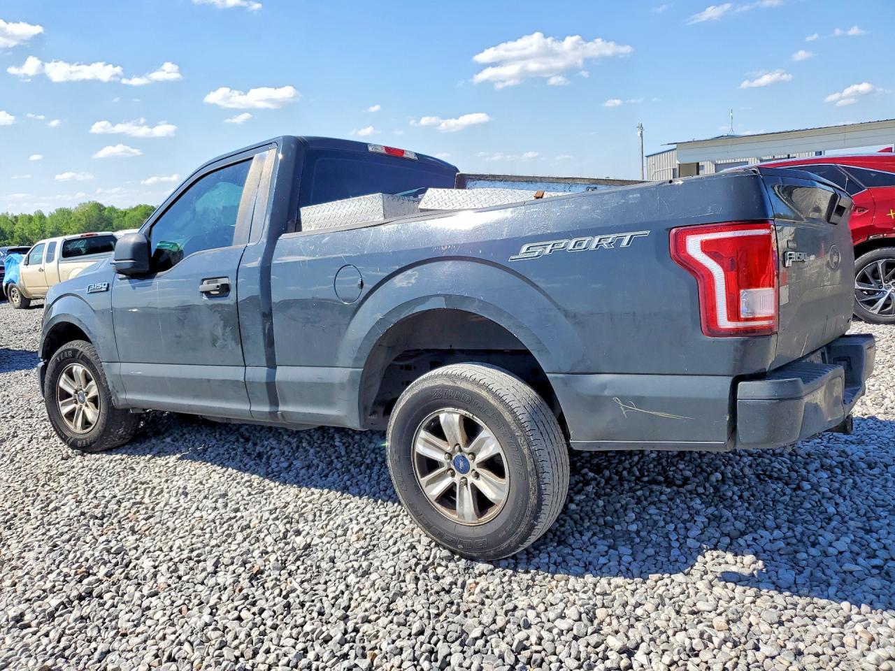 2016 Ford F150 - Фото 2