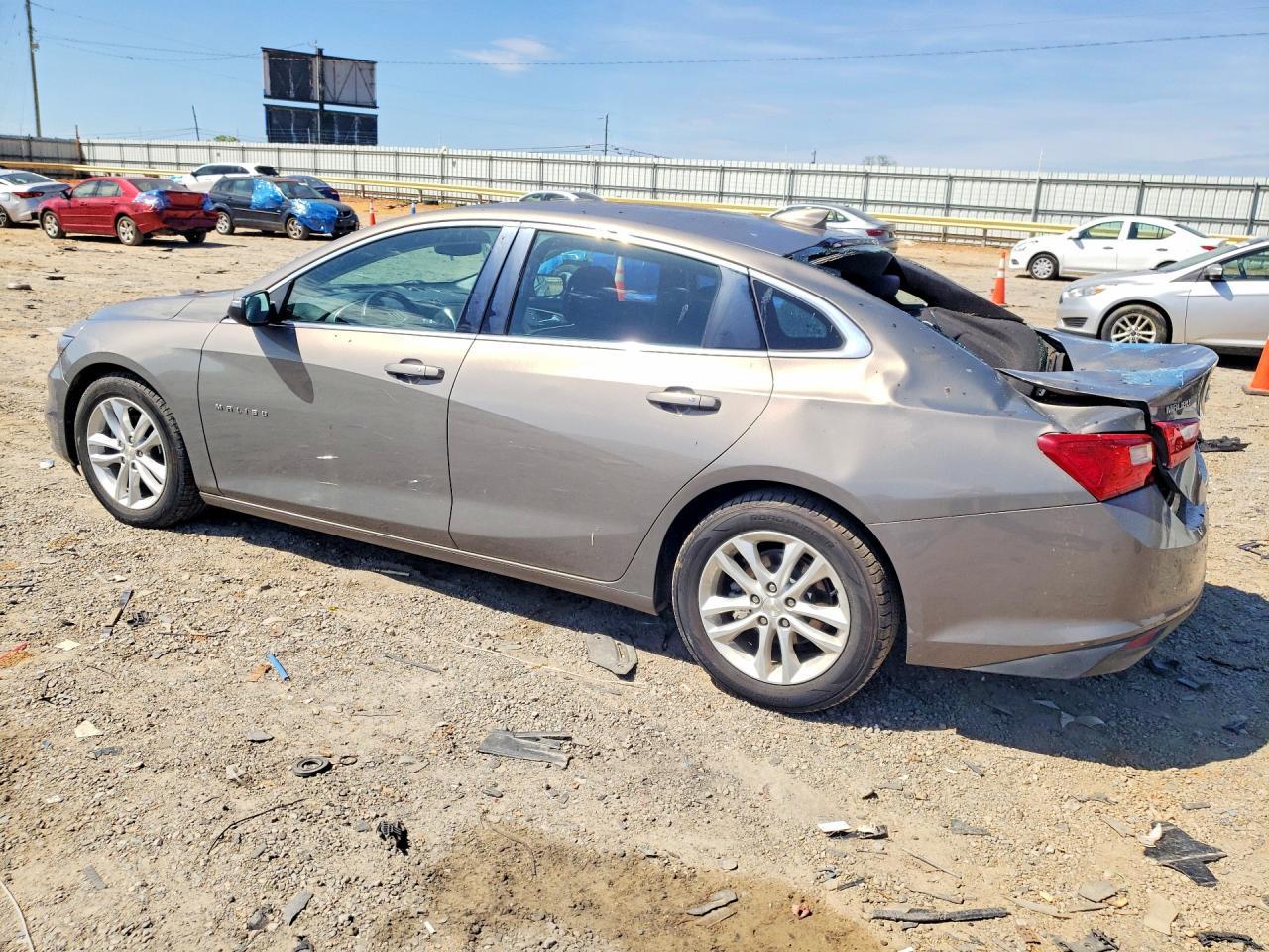 2018 Chevrolet Malibu Lt - Фото 2