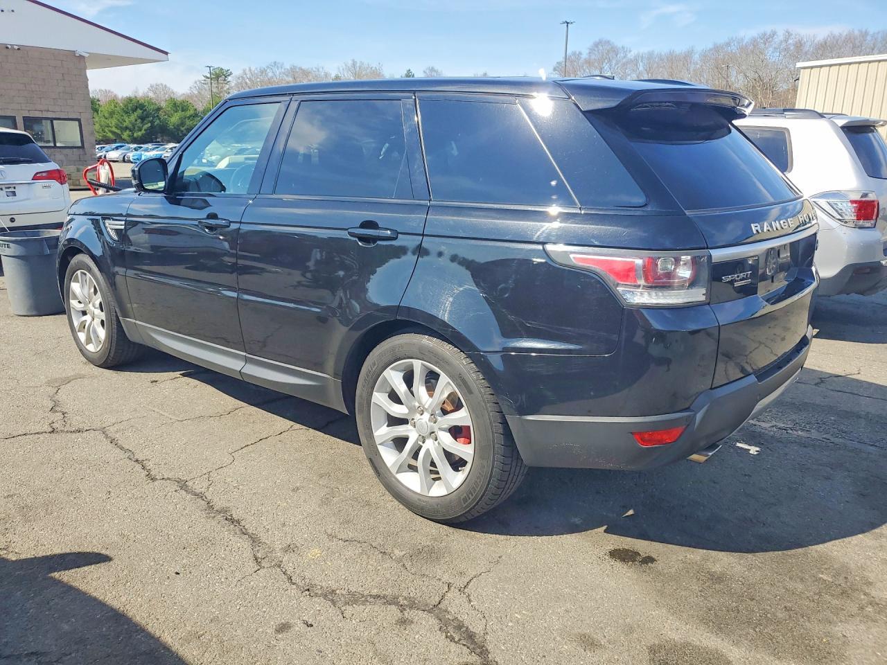 2014 Land Rover Range Rover Sport Hse - Image 2