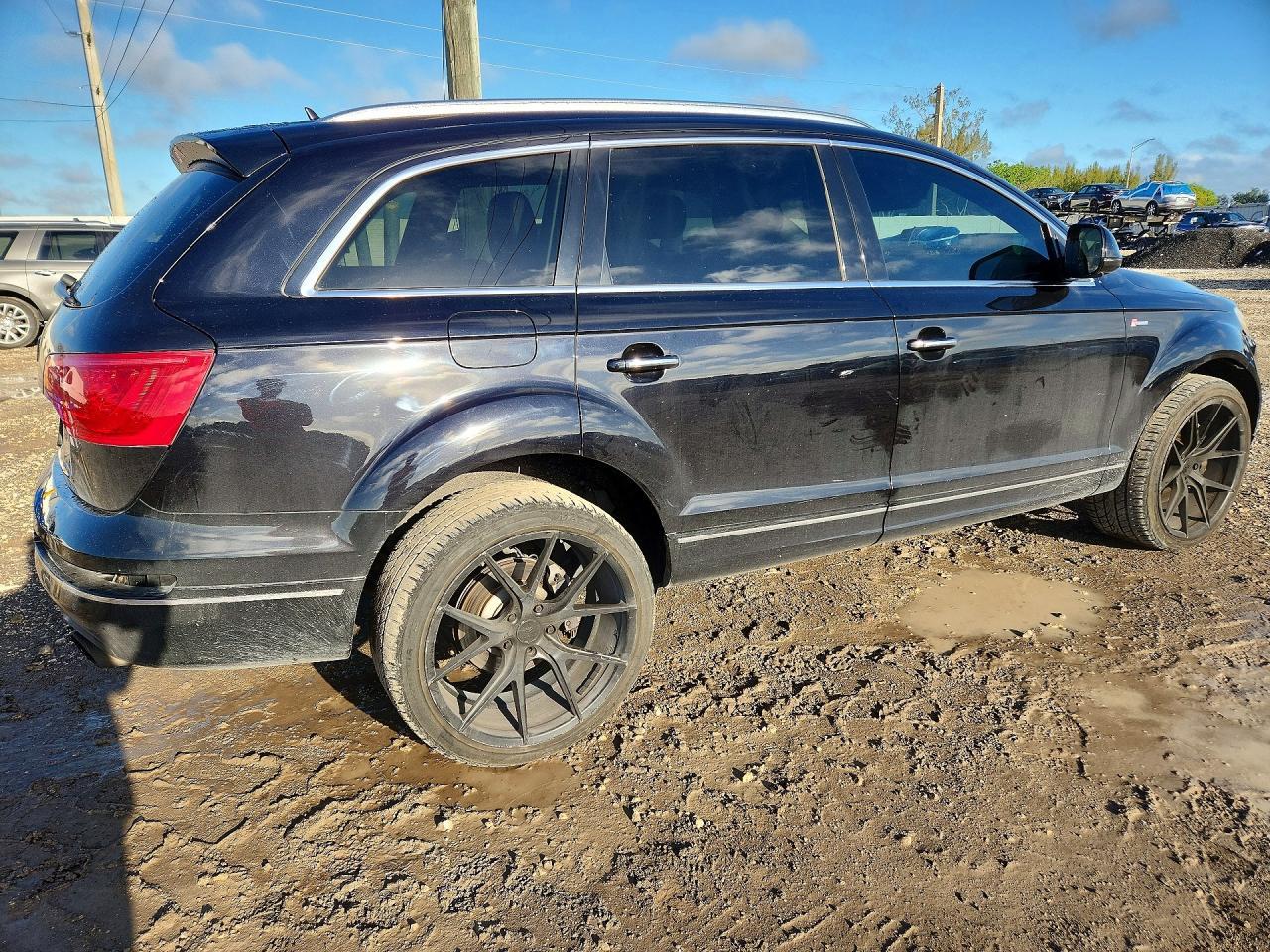 2013 Audi Q7 Premium Plus - Фото 3