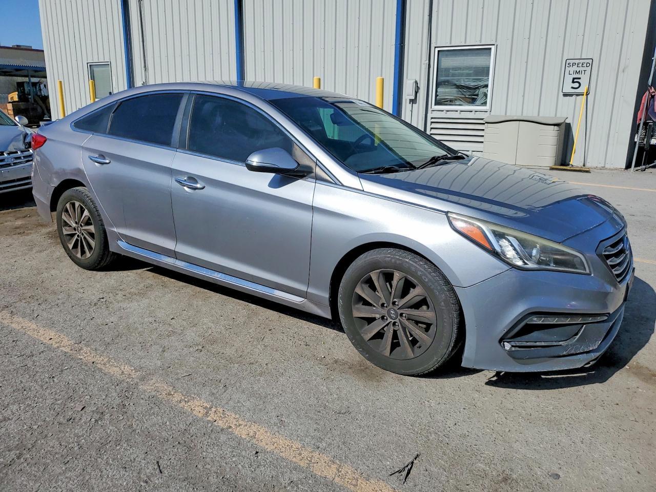 2015 Hyundai Sonata Sport - Фото 4