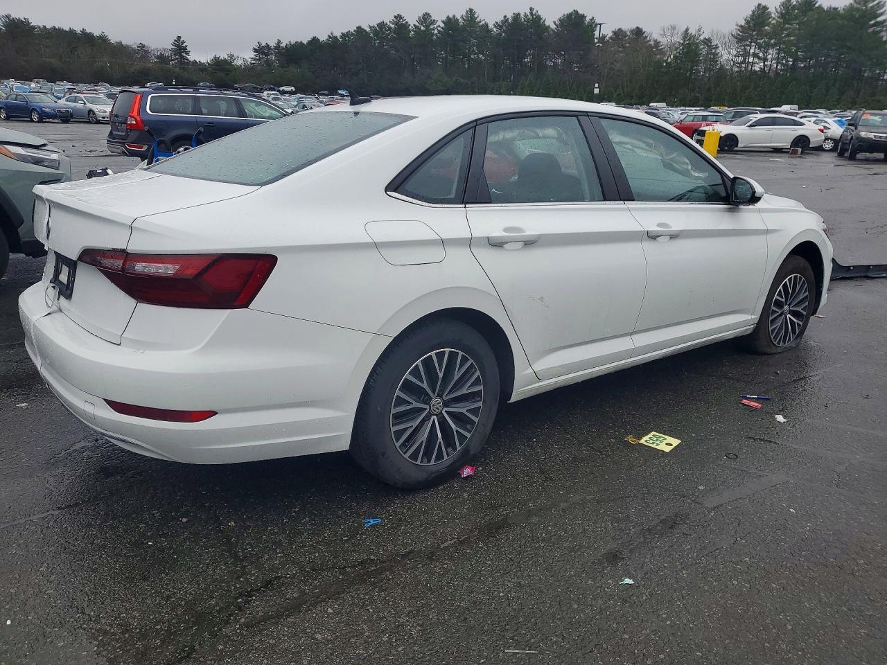 2021 Volkswagen Jetta S - Фото 3