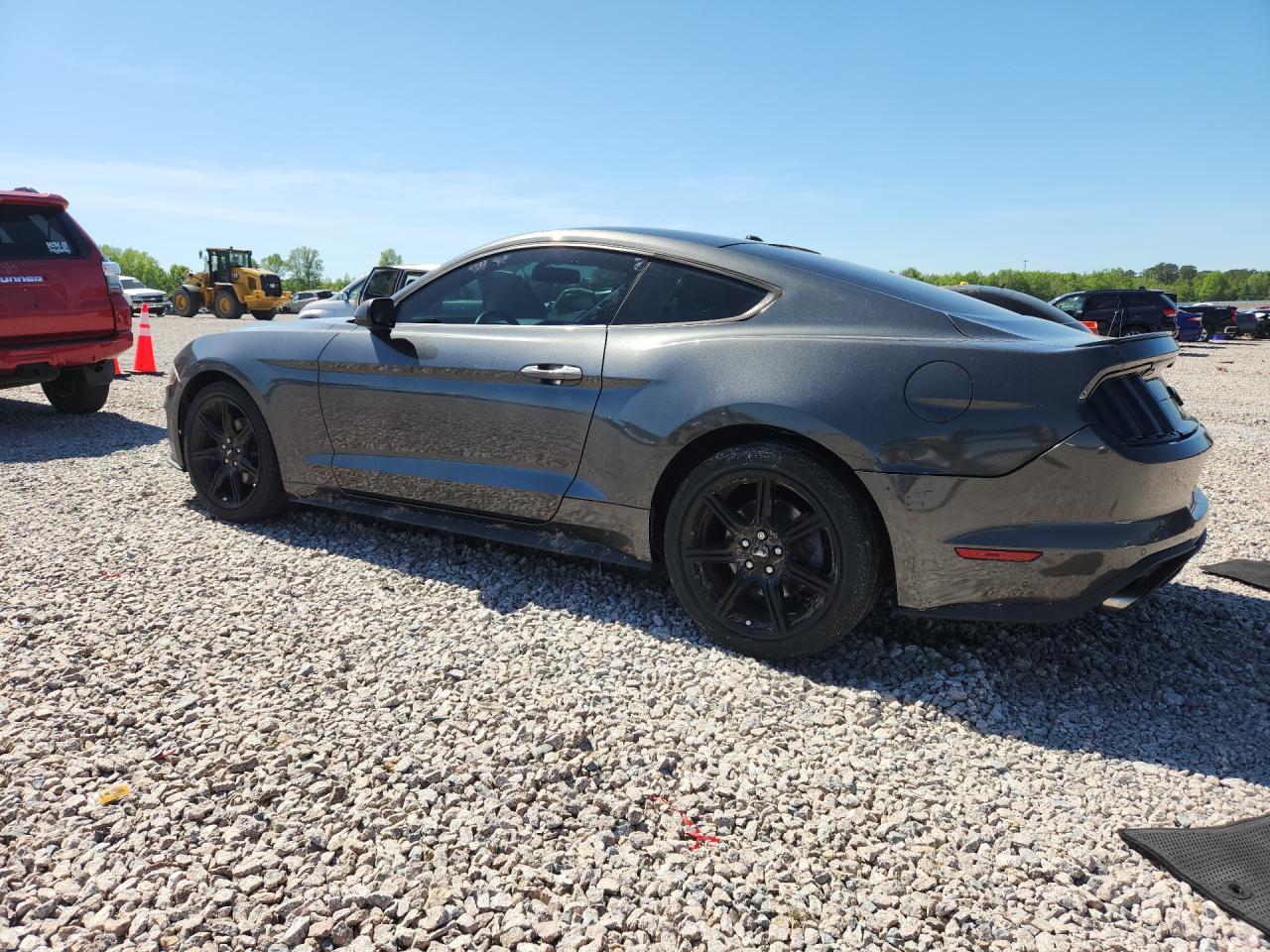 2019 Ford Mustang - Фото 2
