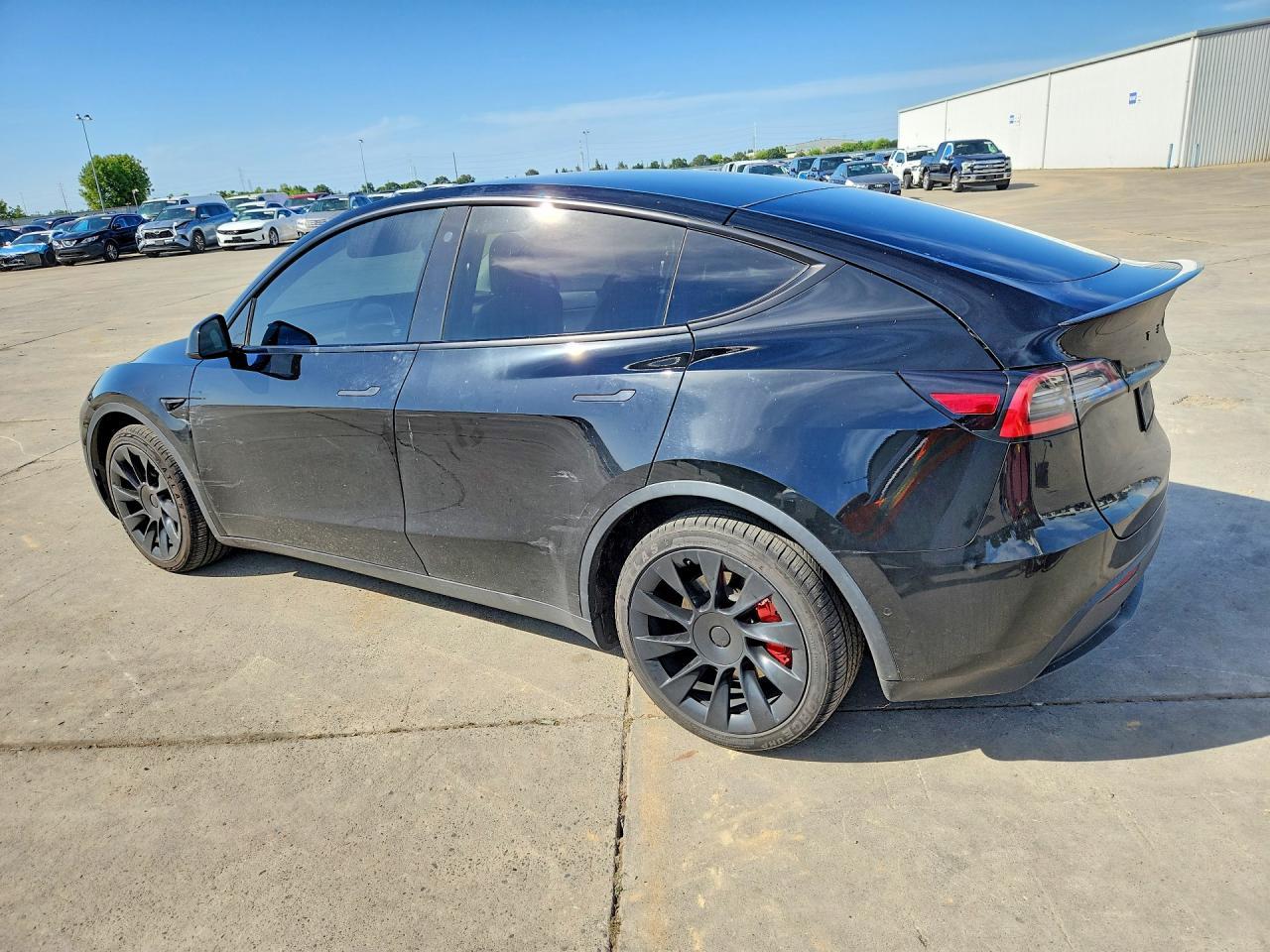2021 Tesla Model Y - Фото 2