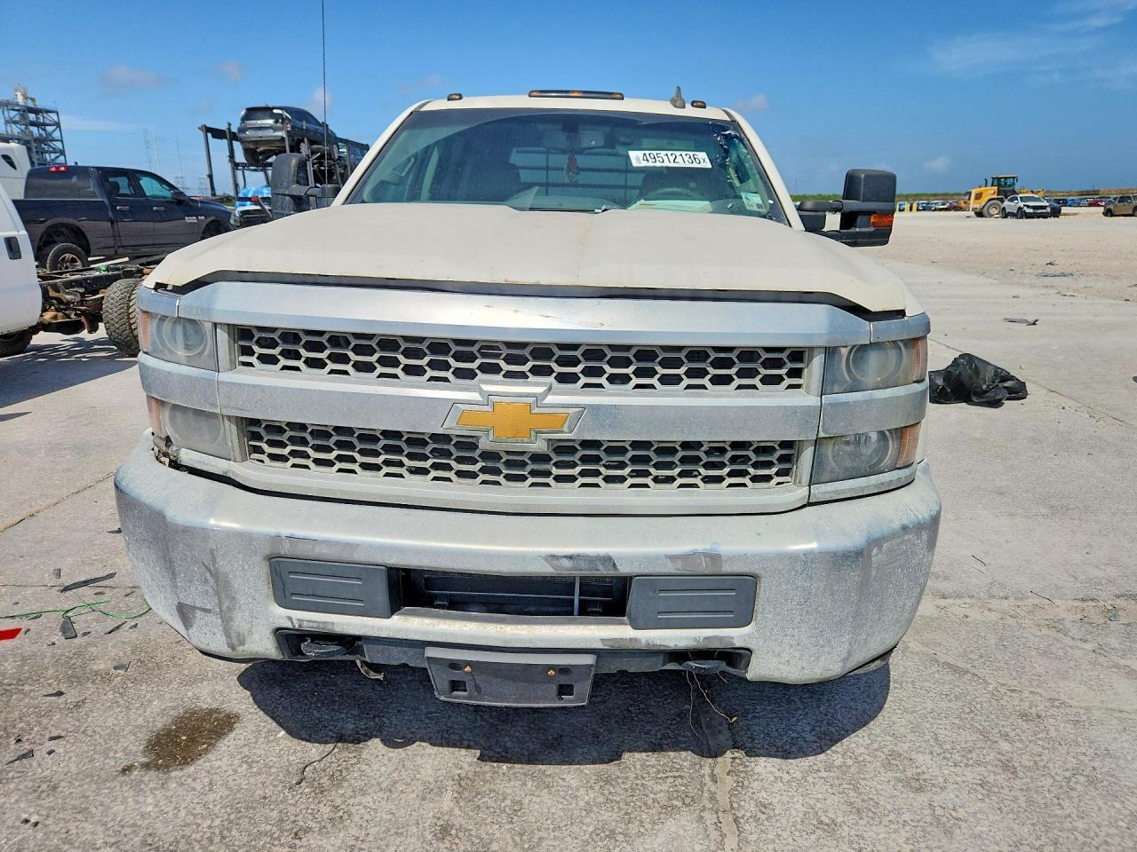 2019 Chevrolet Silverado C3500 6.0L V-8 Flat Bed - Фото 5