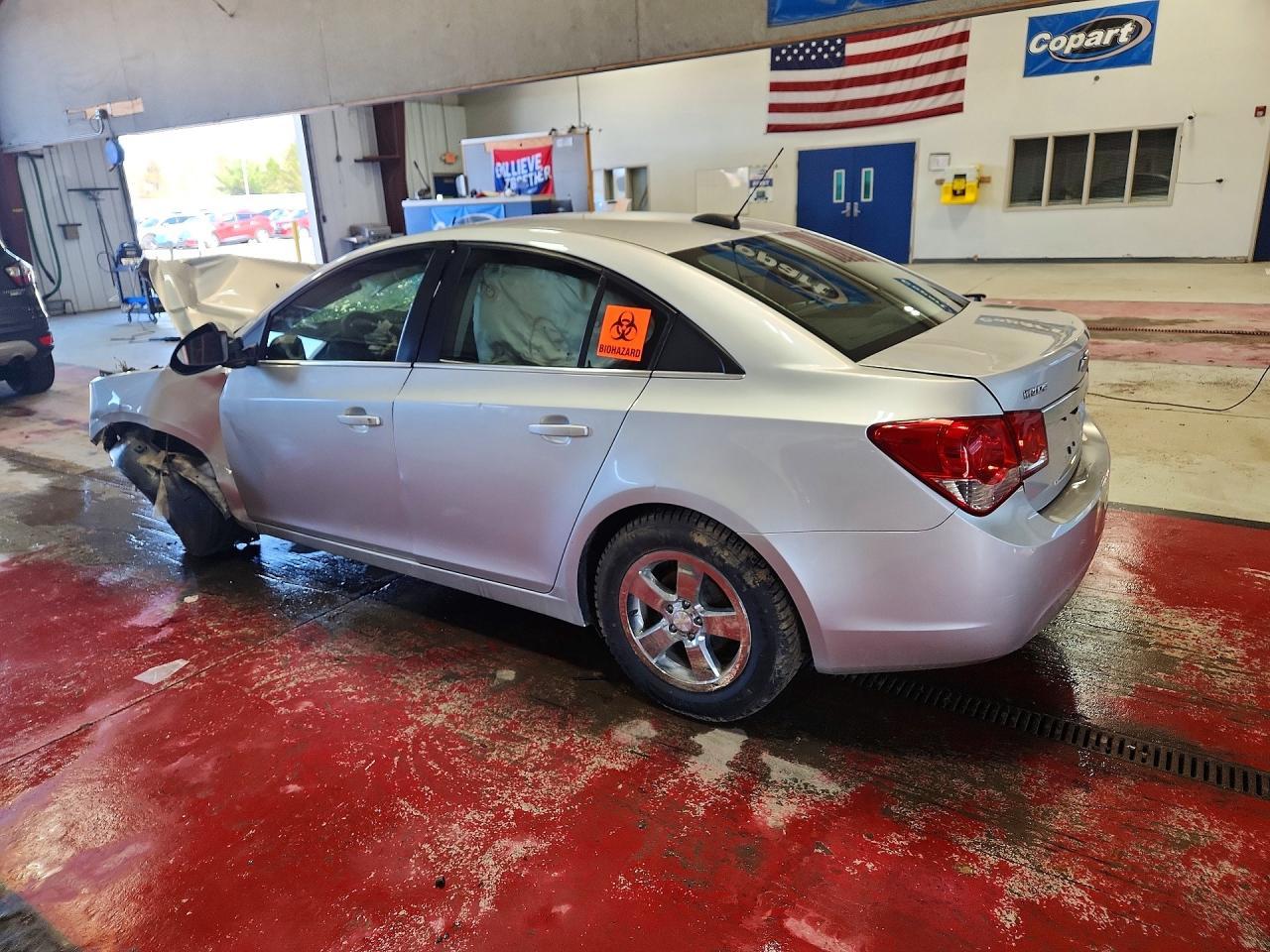 2015 Chevrolet Cruze Lt - Image 2