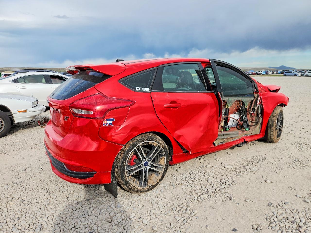 2015 Ford Focus St - Фото 3