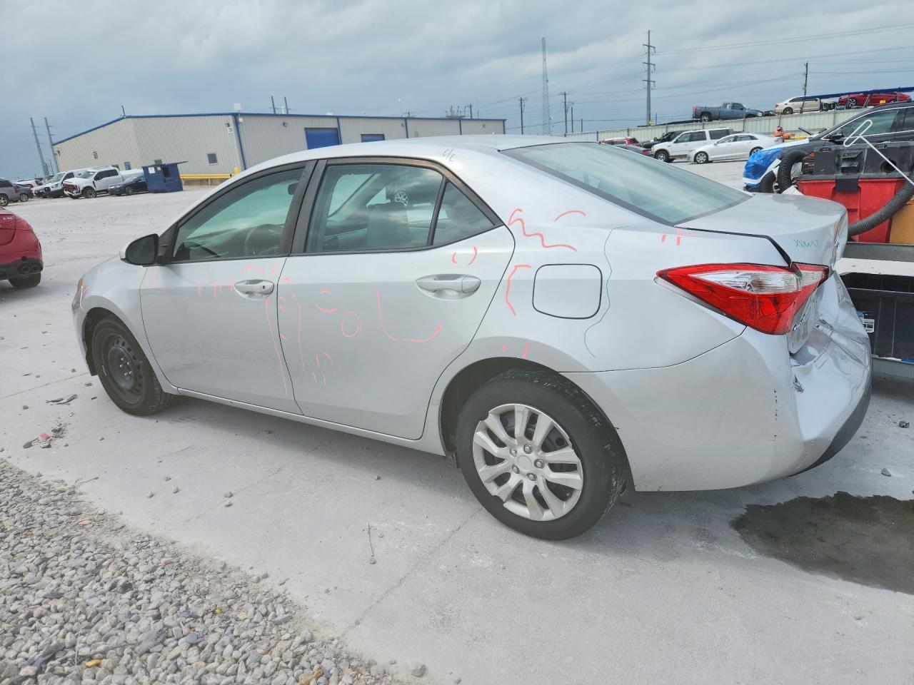 2016 Toyota Corolla Le - Фото 2