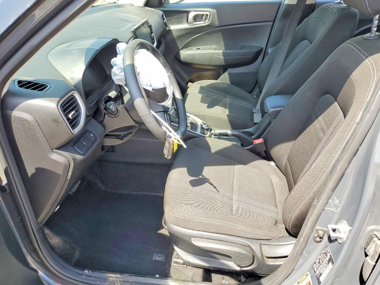2023 Hyundai Venue Sel - Фото 7