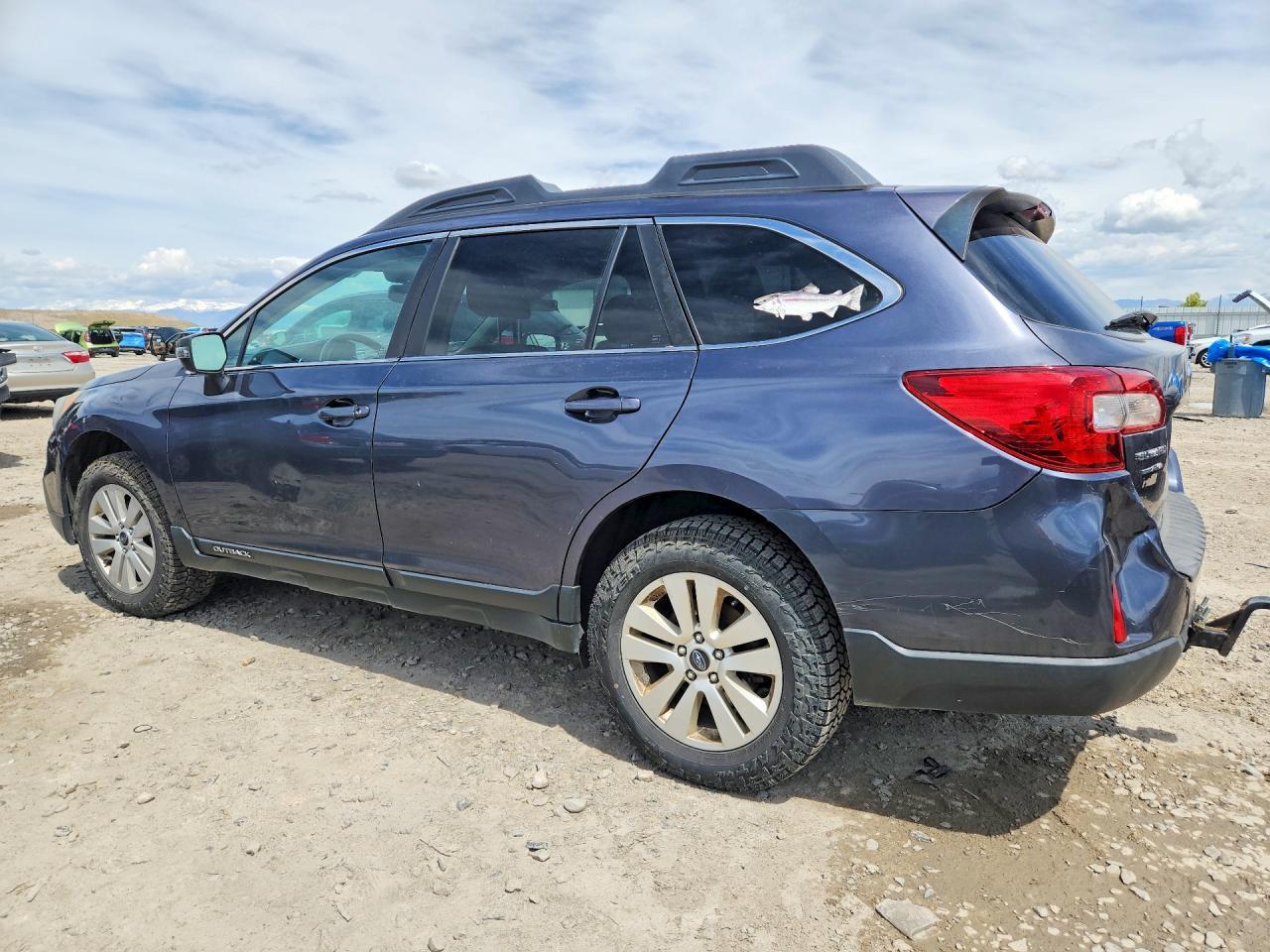 2015 Subaru Outback 2.5I Premium - Фото 2