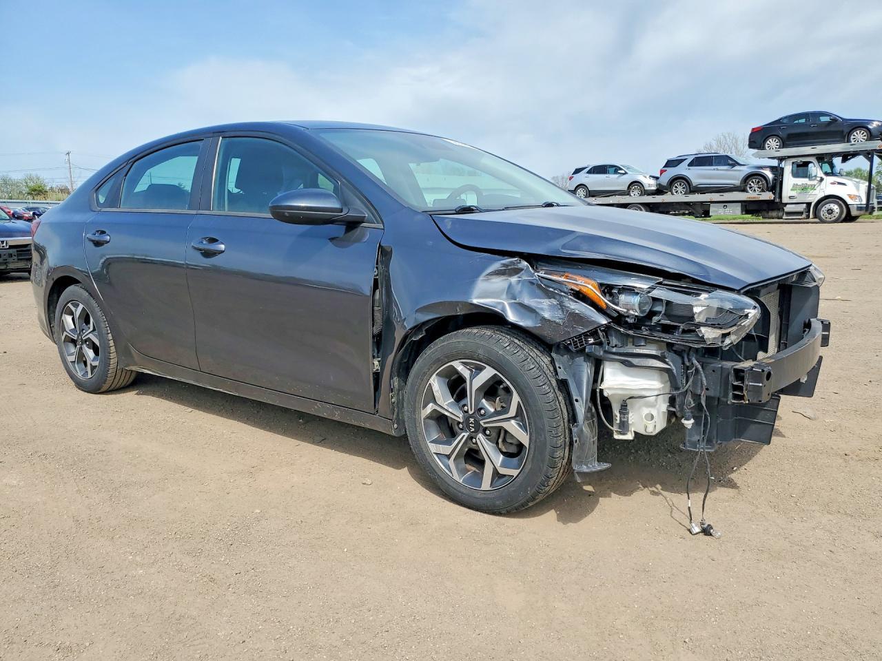 2019 Kia Forte Lxs - Фото 4