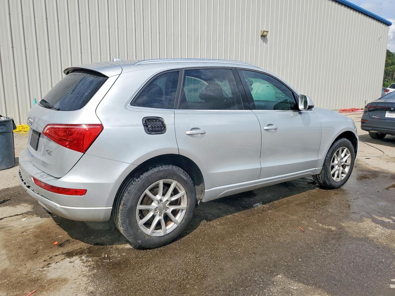 2012 Audi Q5 Premium Plus - Фото 3