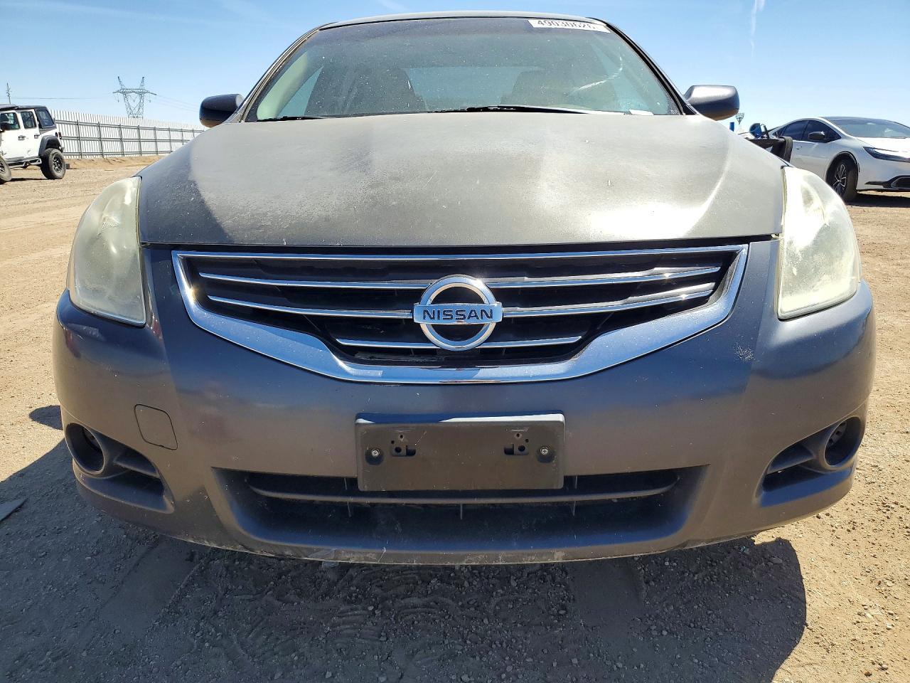 2012 Nissan Altima 2.5 - Image 5