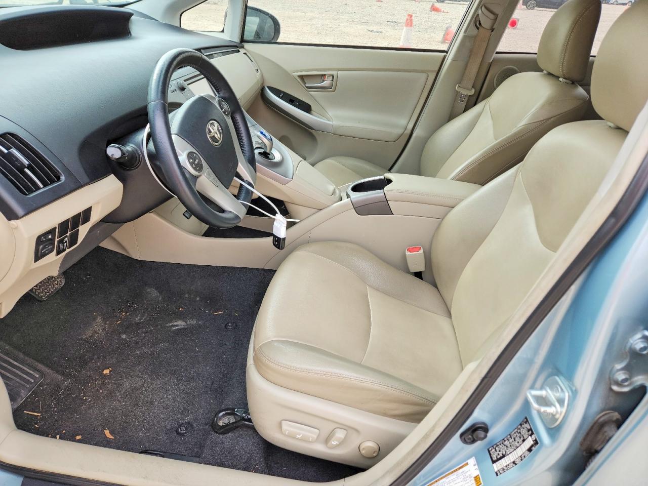 2014 Toyota Prius Four - Фото 7