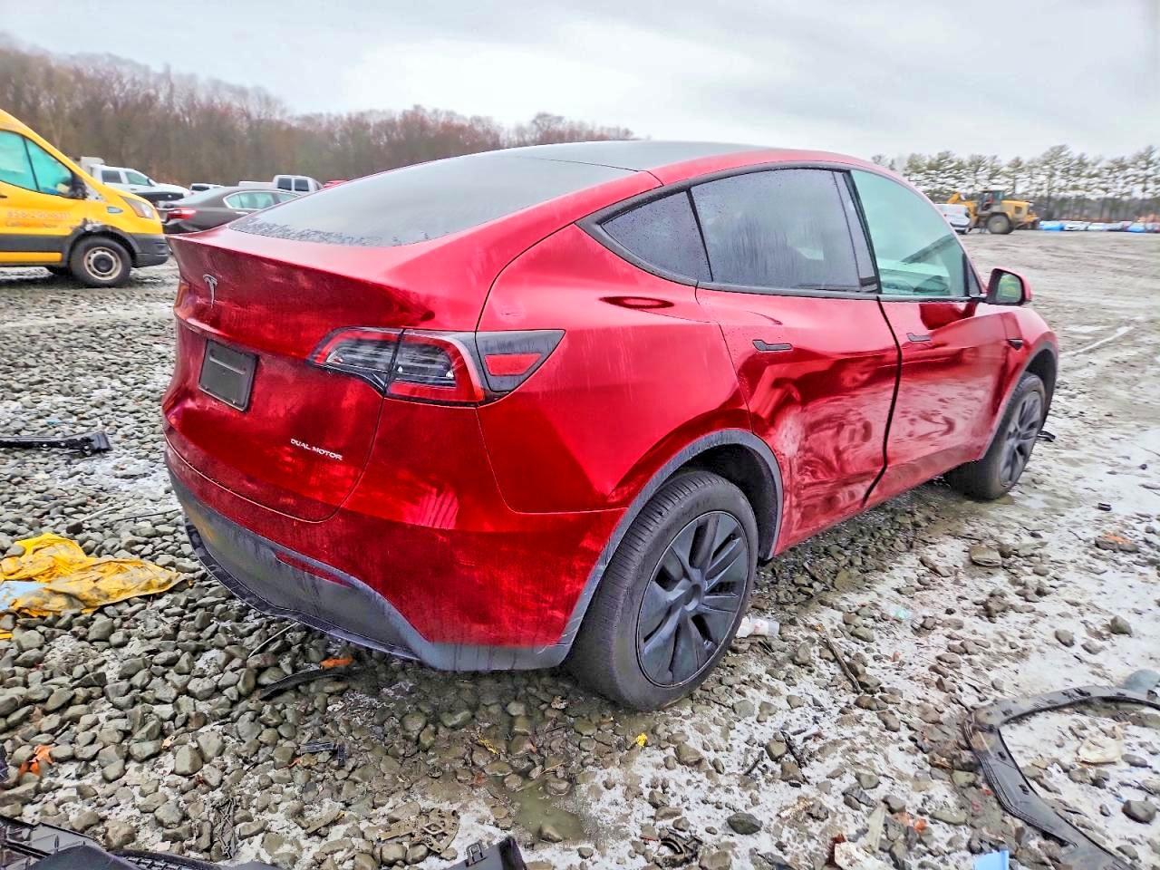 2024 Tesla Model Y - Image 3