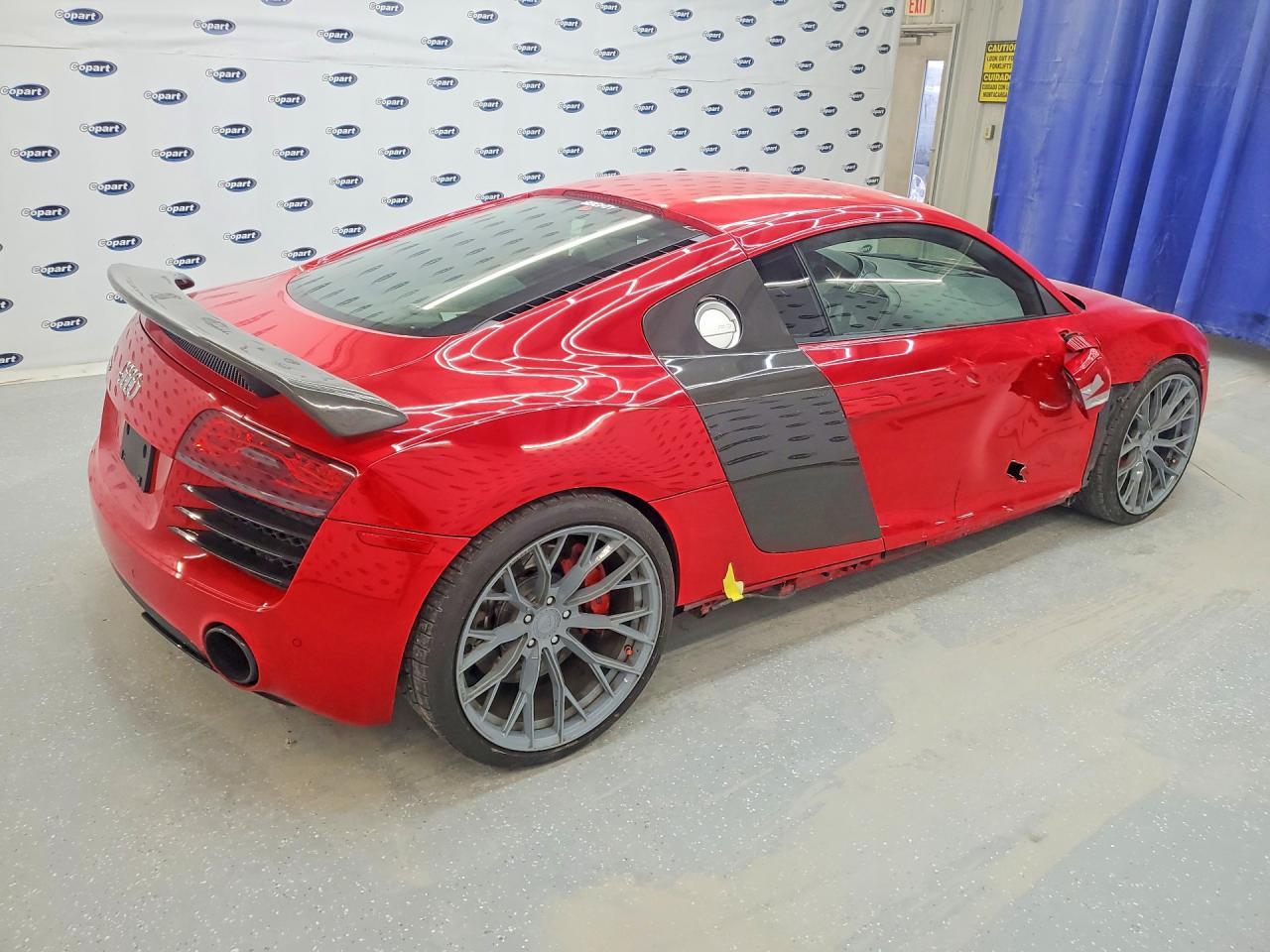 2015 Audi R8 4.2 Quattro - Фото 3