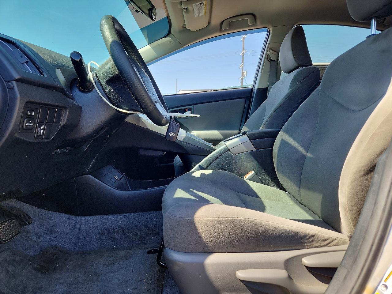 2014 Toyota Prius Three - Фото 7