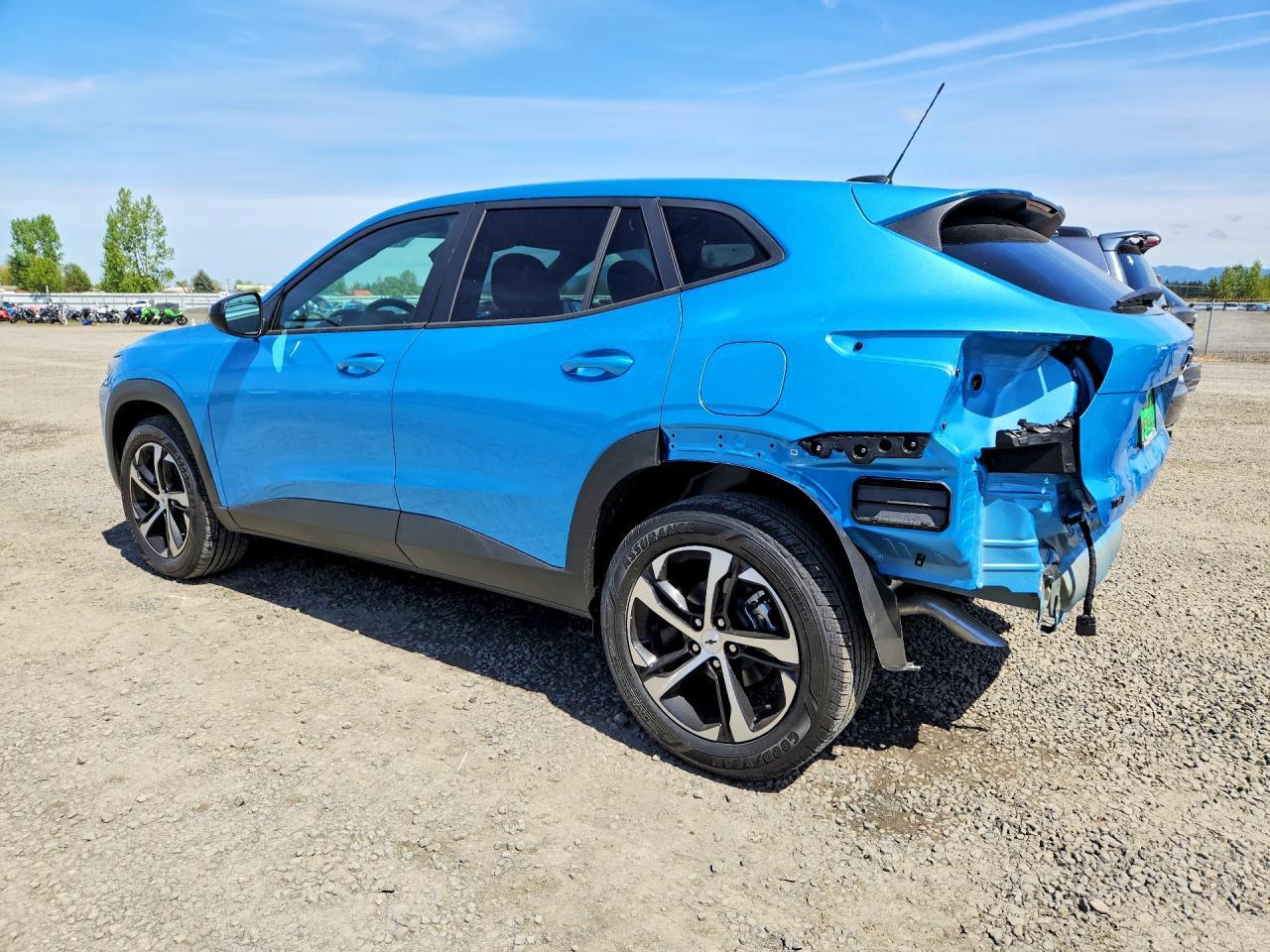 2026 Chevrolet Trax 1Rs - Фото 2