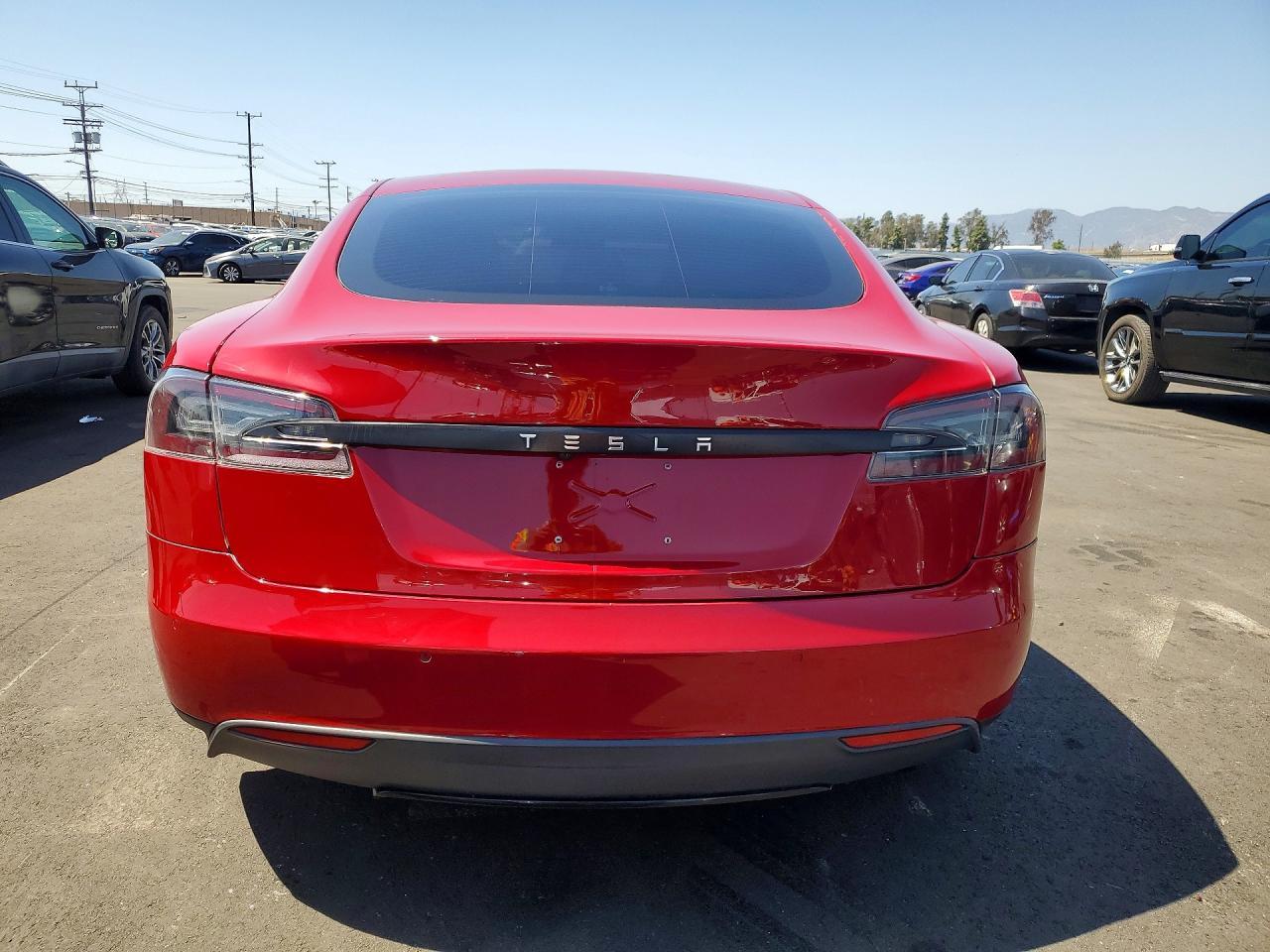 2015 Tesla Model S 70D - Фото 6
