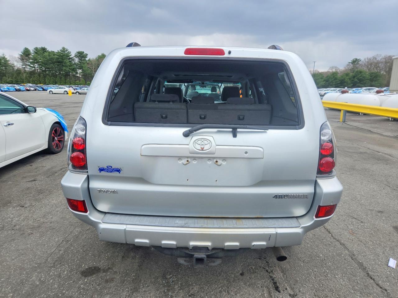 2004 Toyota 4Runner Sr5 - Фото 6