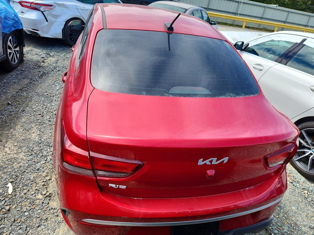 2022 Kia Rio S - Image 6