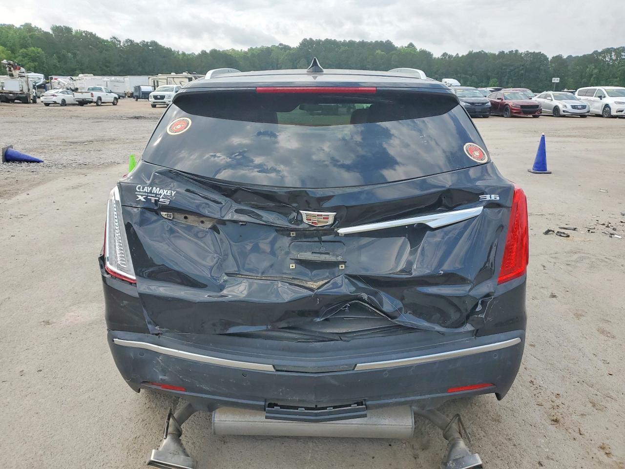2018 Cadillac Xt5 Luxury - Image 6