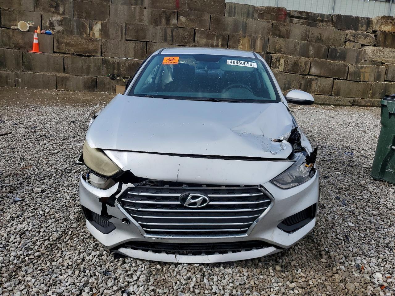 2020 Hyundai Accent Se - Фото 5