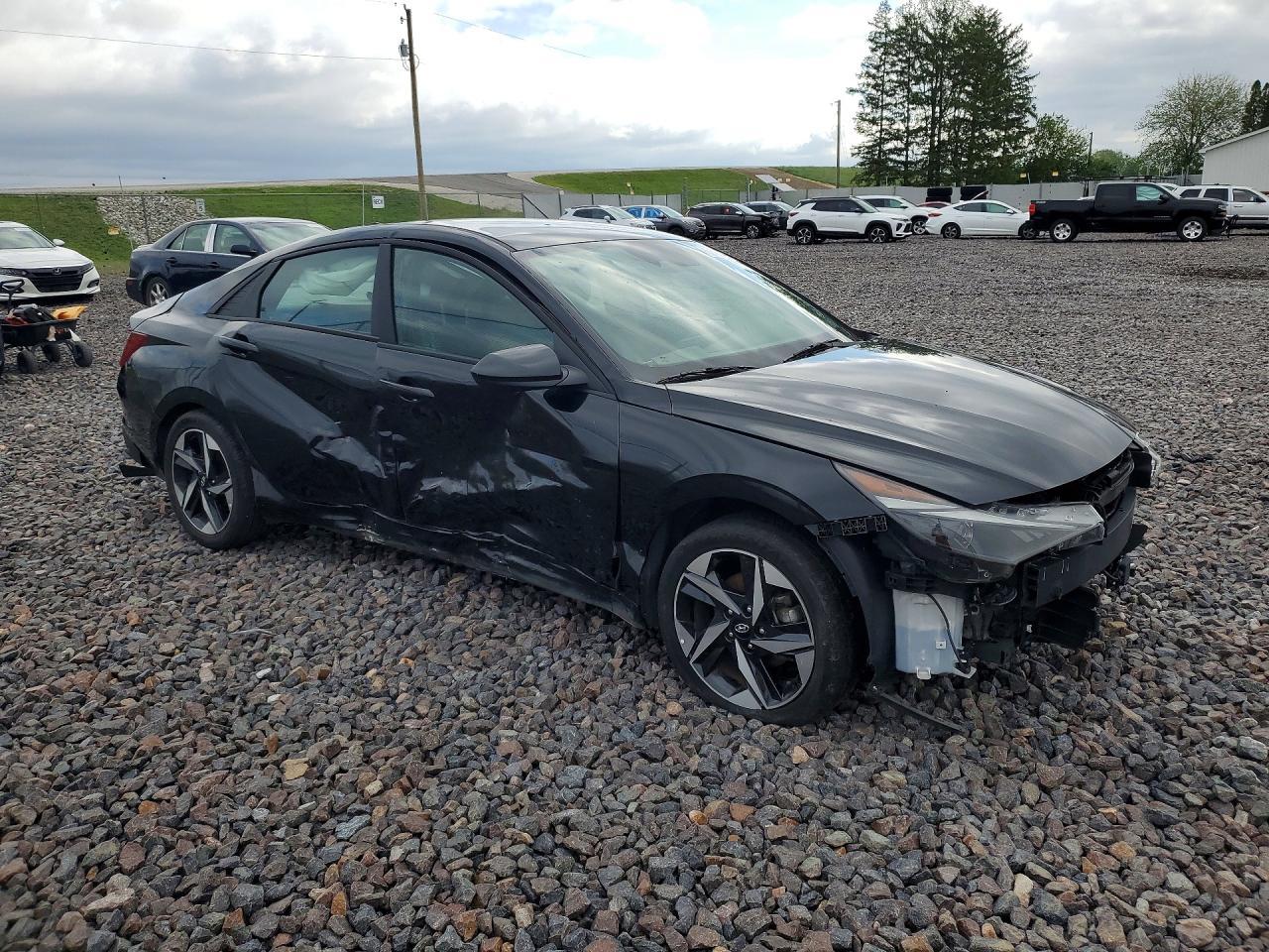 2023 Hyundai Elantra Sel - Image 4