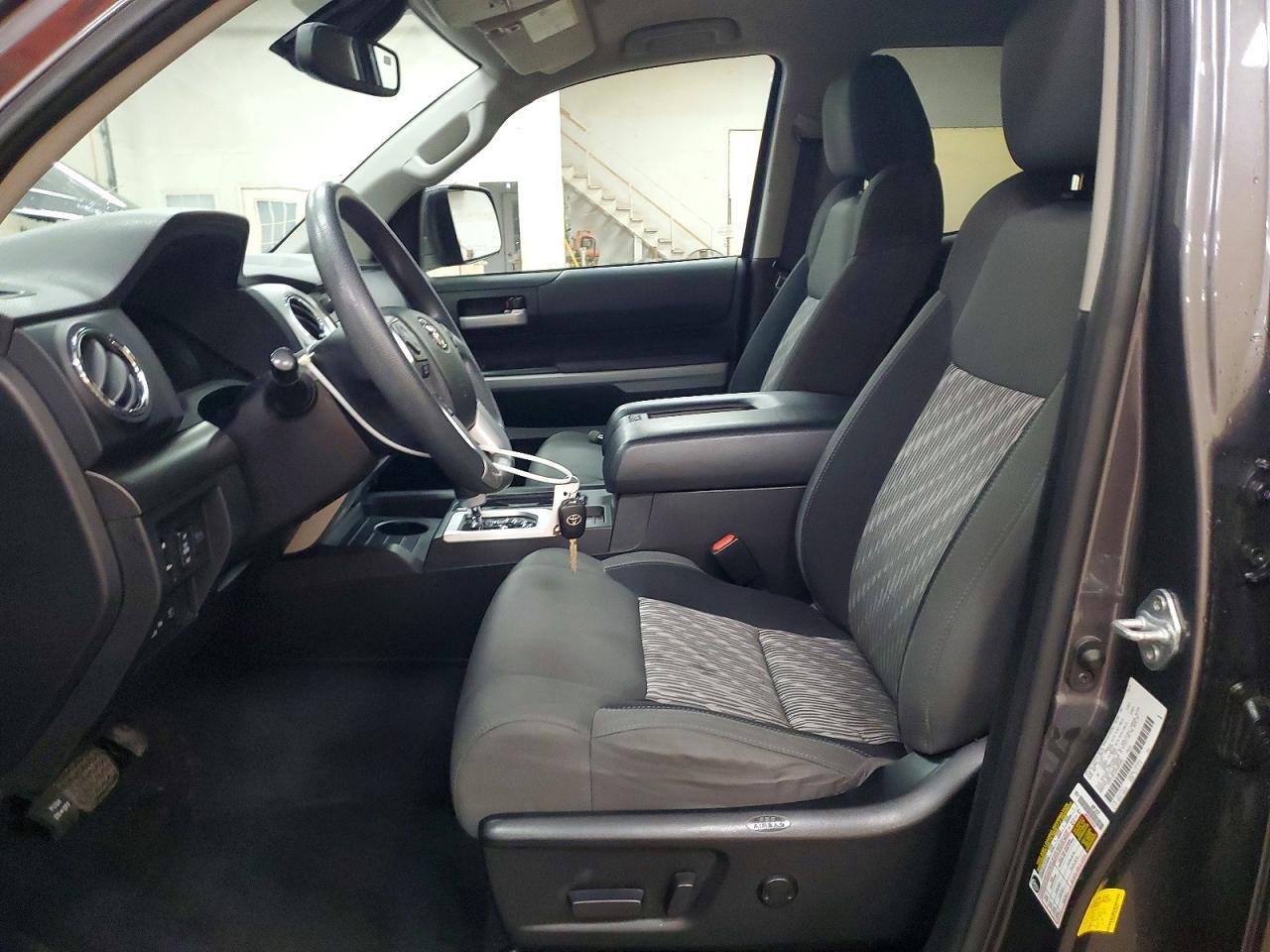 2021 Toyota Tundra Sr5 - Image 7