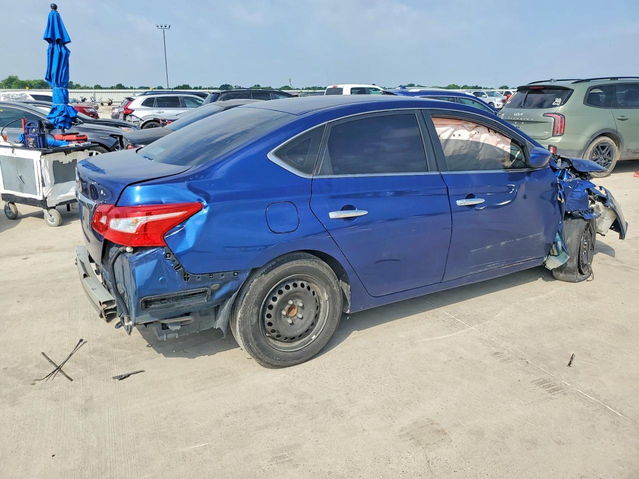 2019 Nissan Sentra S - Image 3