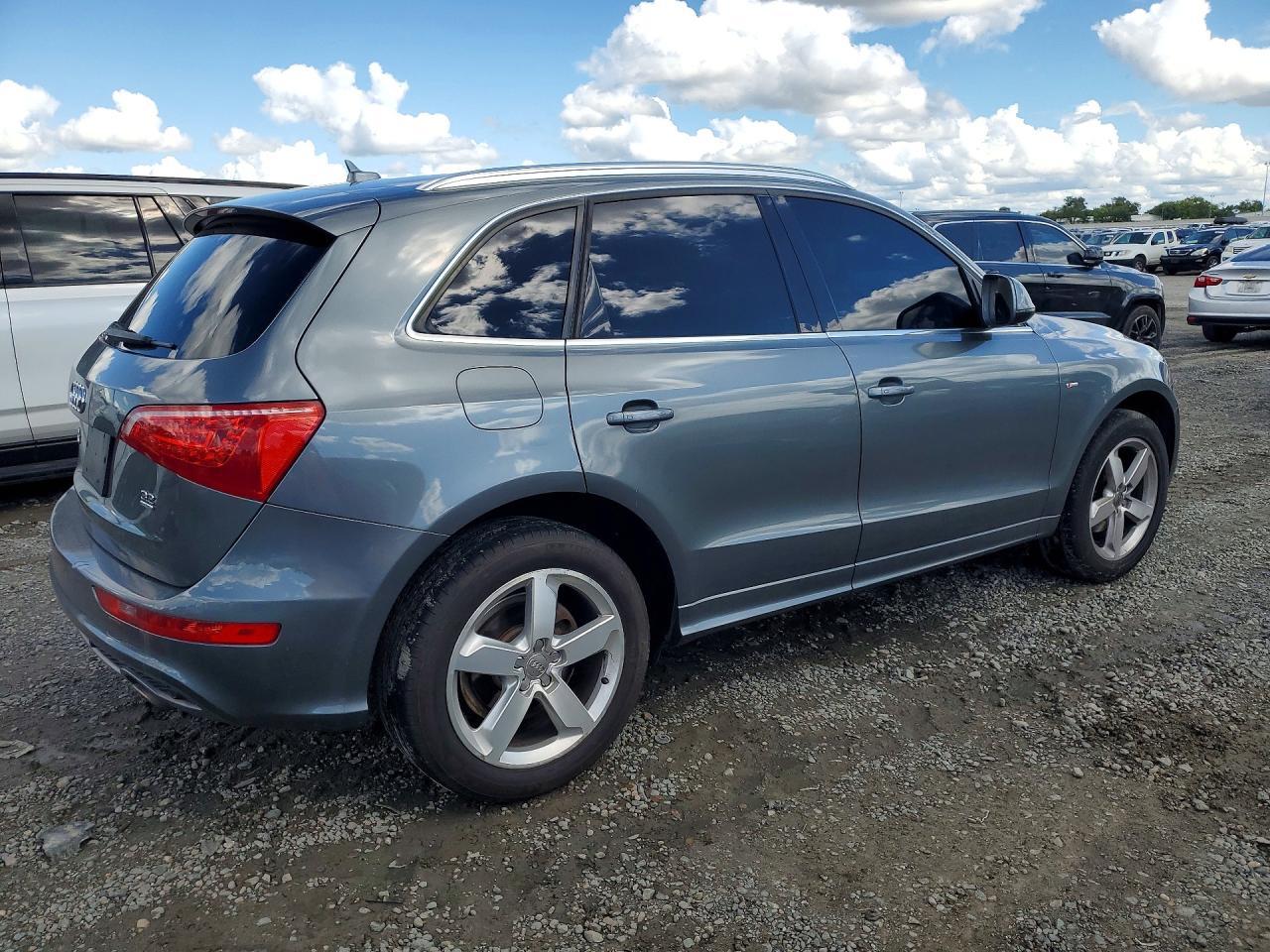 2012 Audi Q5 Premium Plus - Фото 3