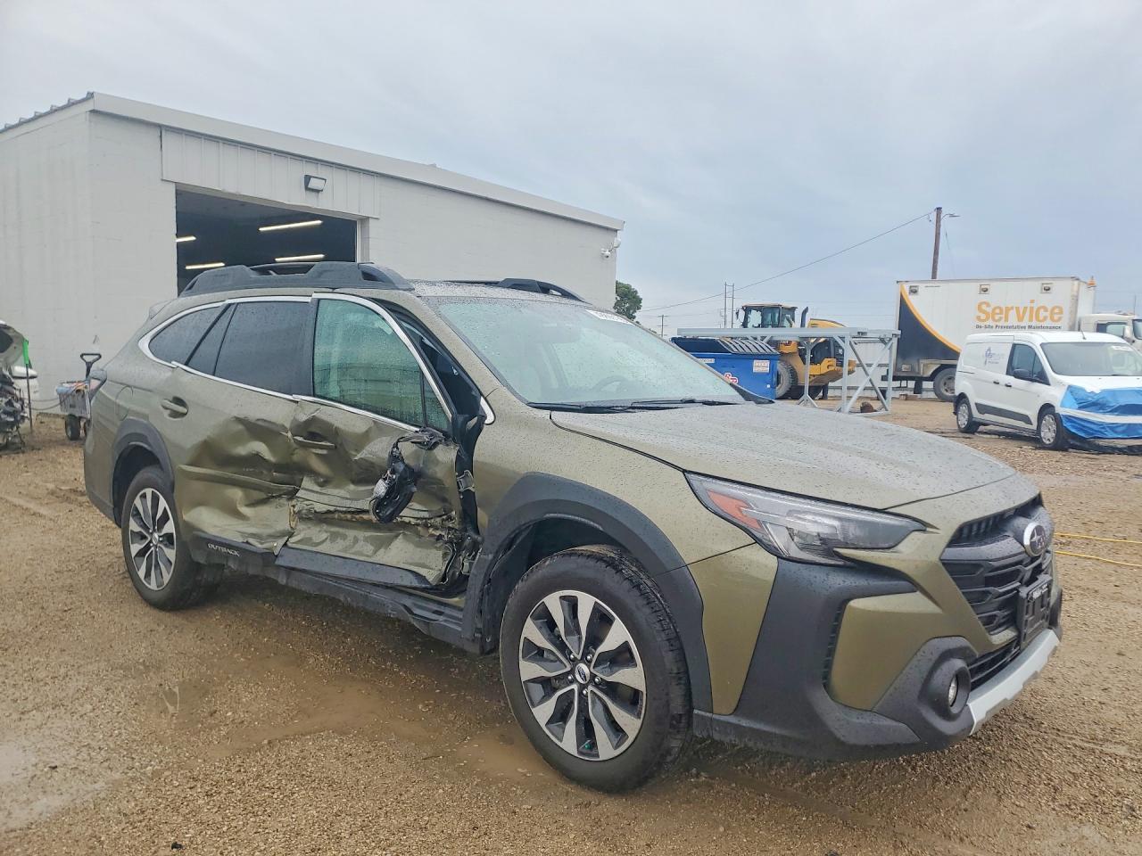2025 Subaru Outback Limited - Image 4