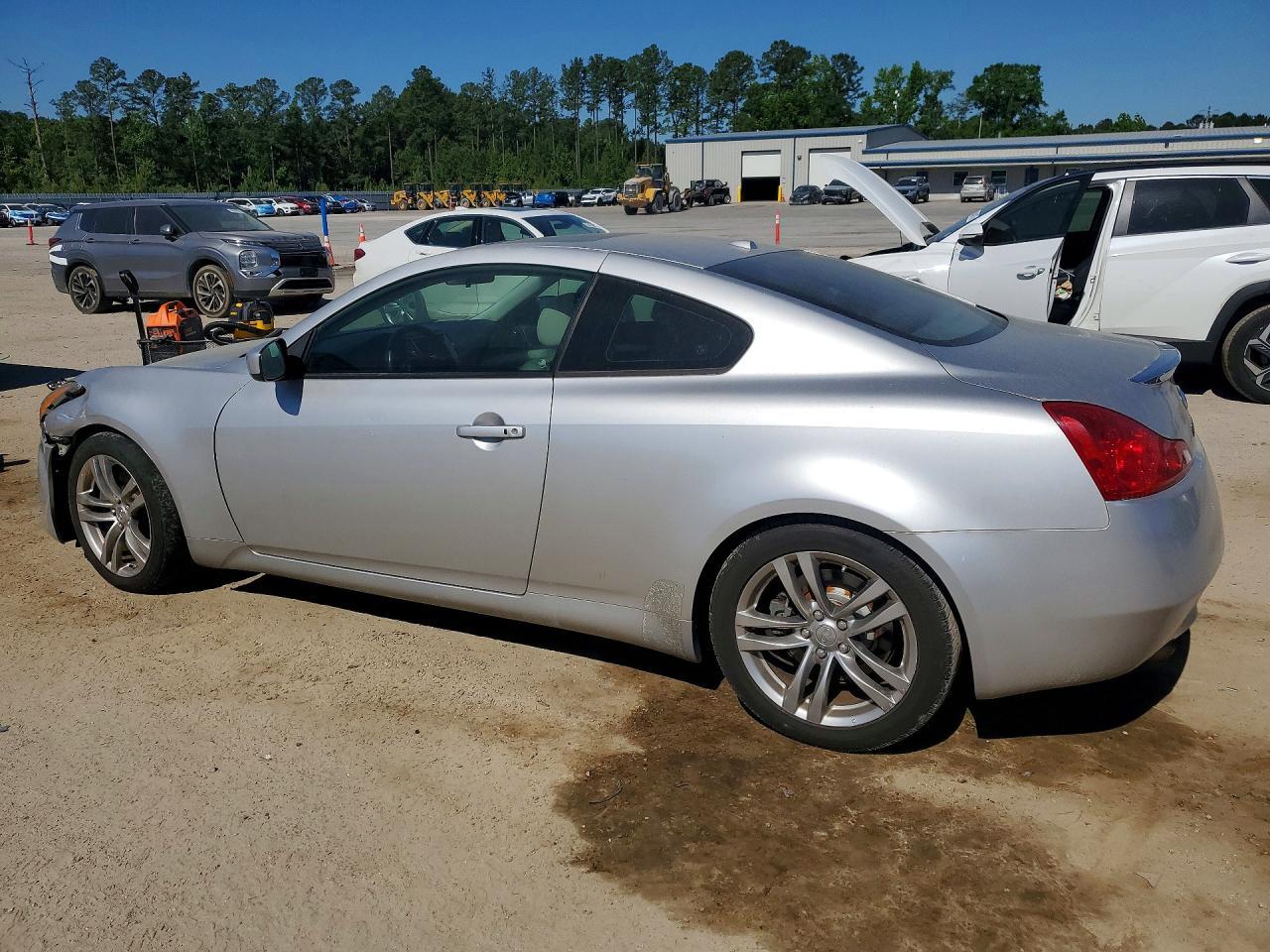 2008 Infiniti G37 Base - Фото 2