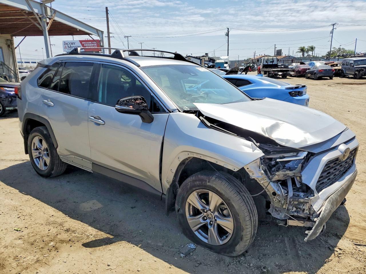 2023 Toyota Rav4 Xle - Фото 4