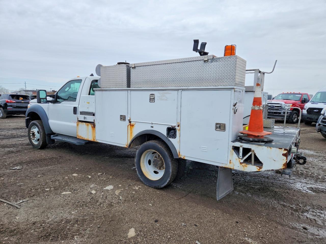 2013 Ford F450 Super Duty Bucket Truck - Фото 4