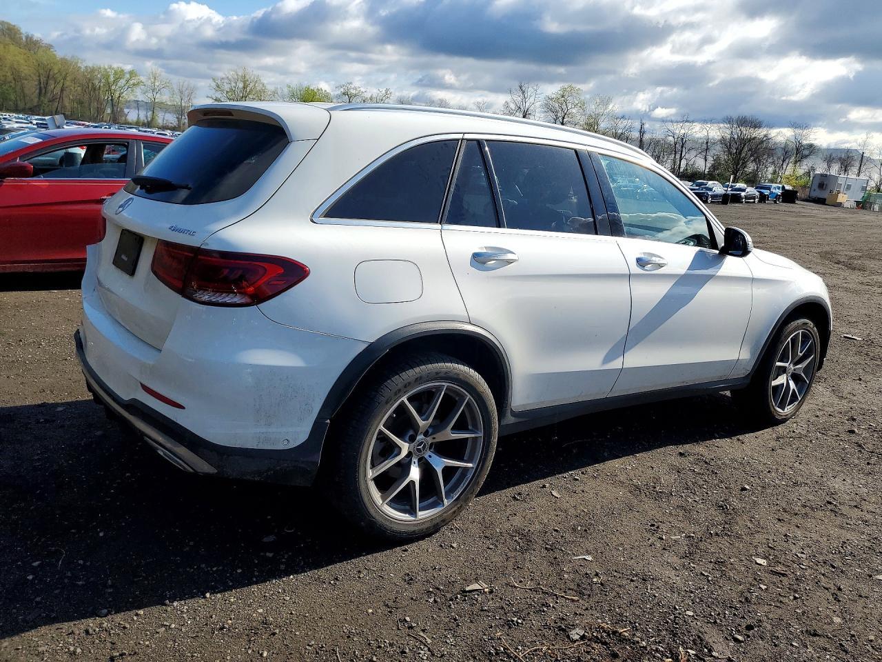 2022 Mercedes-Benz Glc 300 4Matic - Фото 3